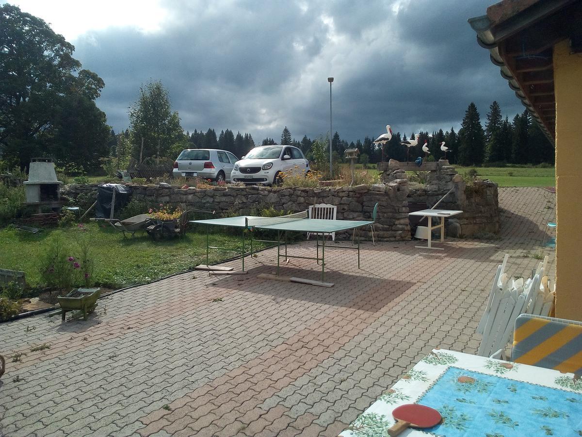 Вилла La Dernier La Cote-aux-Fees Экстерьер фото